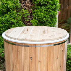 LeisureCraft The Baltic Plunge Tub - CT33BP